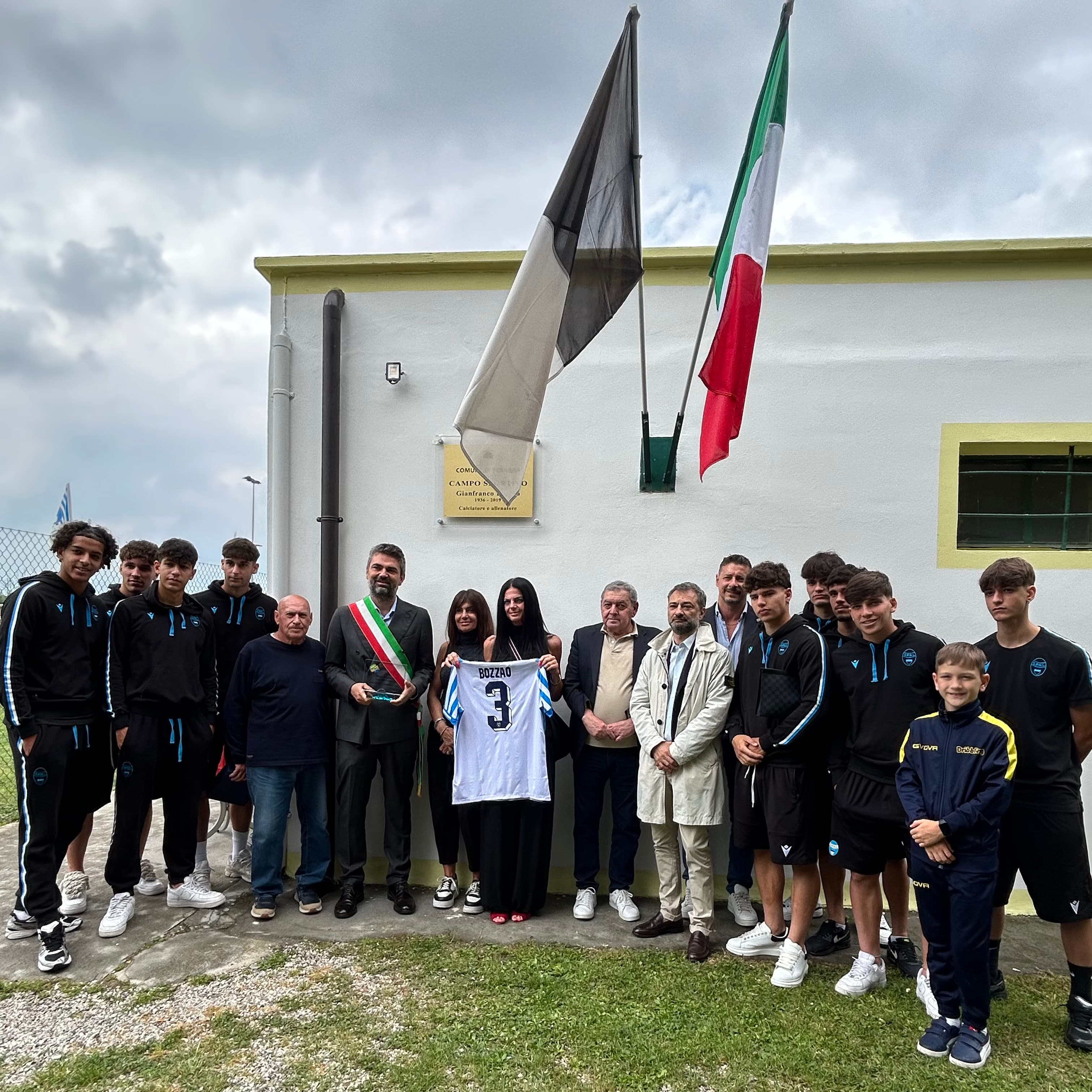 Intitolato a Gianfranco Bozzao il campo sportivo di Piazzale Camicie Rosse 2