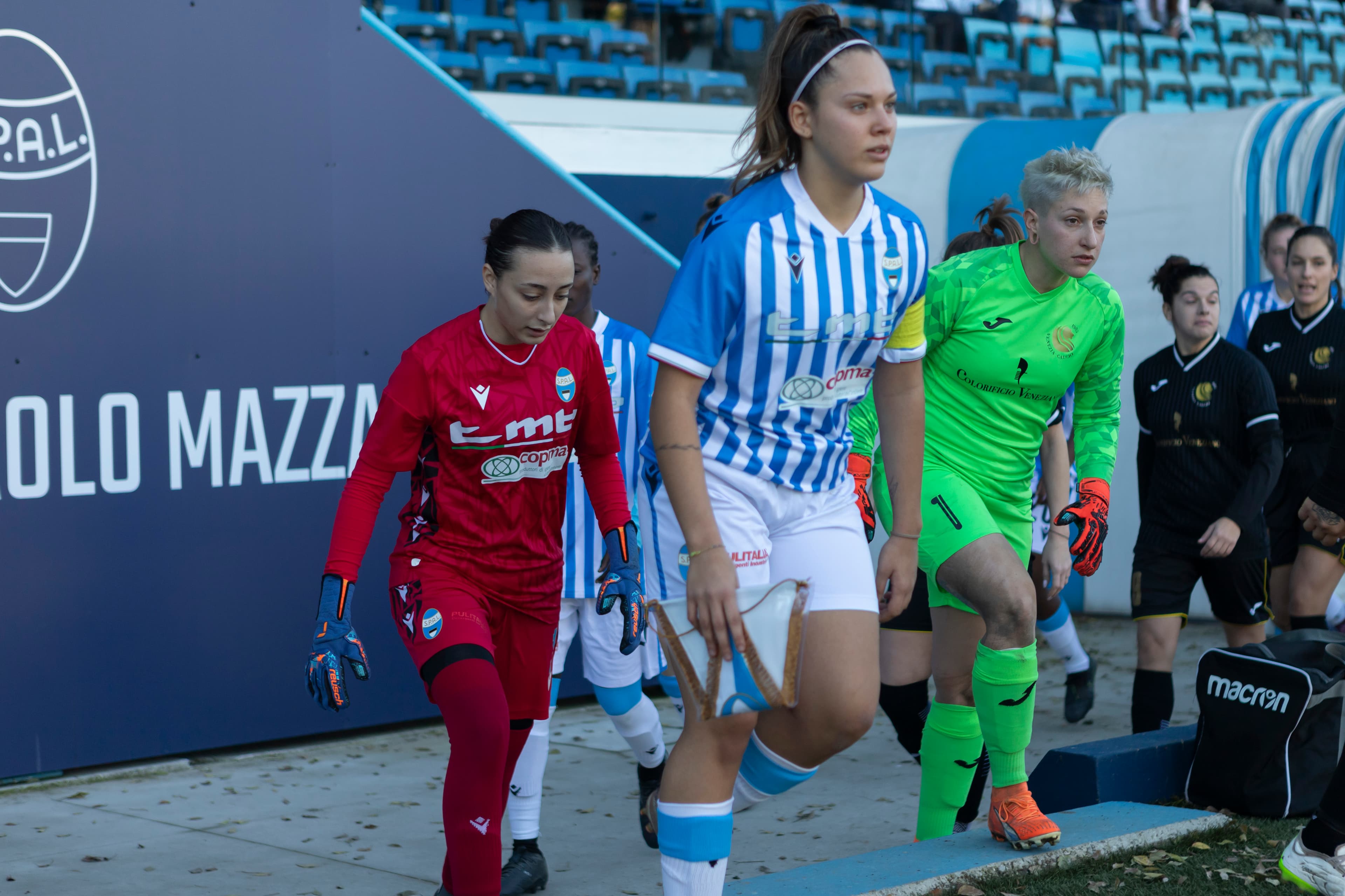 Cazzioli e Loberti alla Viareggio Women's Cup con la Rappresentativa Femminile LND