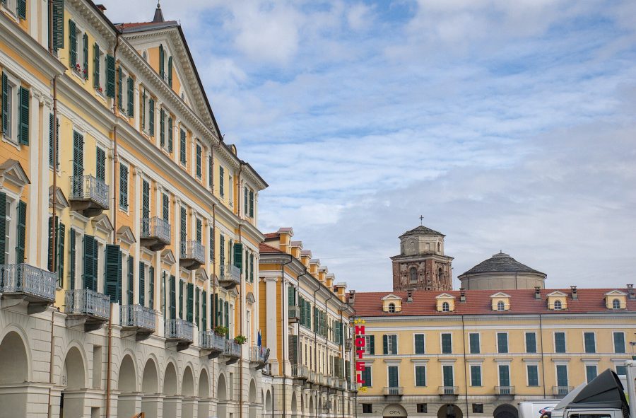 Piazza Galimberti a Cuneo, sede dell arrivo del campionato italiano su strada