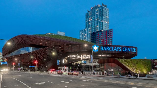 Esterno del Barclays Center di Brooklyn, sede del Draft NBA 2026