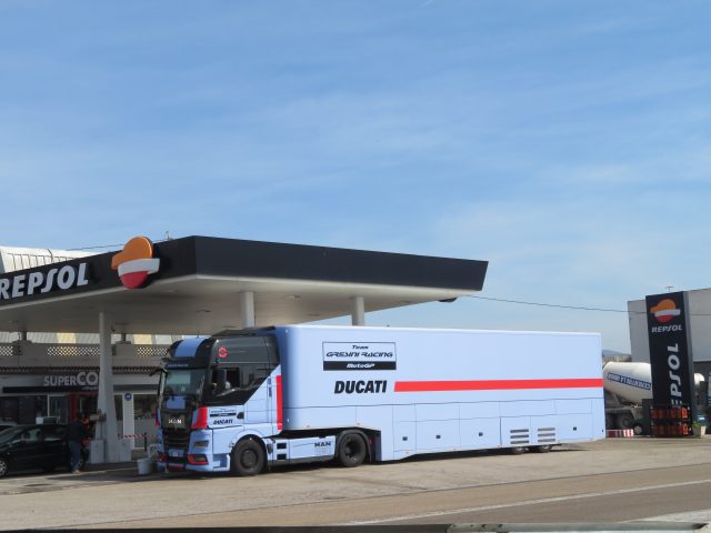 MotoGP Gresini Racing nel paddock durante la stagione 2024