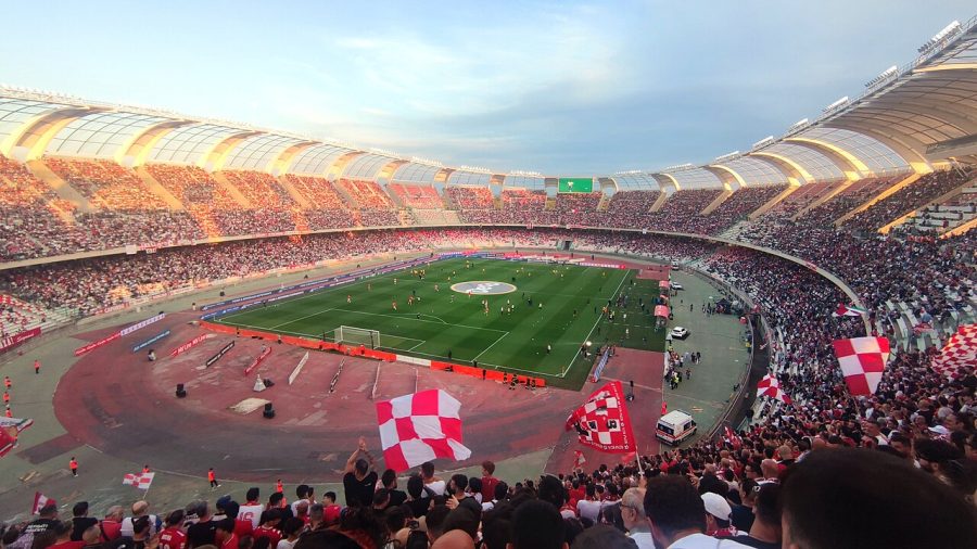 Lo stadio San Nicola di Bari visto dagli spalti