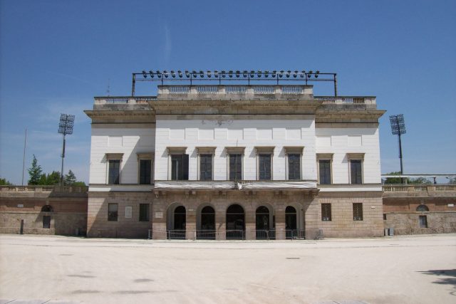 Ingresso dell Arena Civica Gianni Brera di Milano