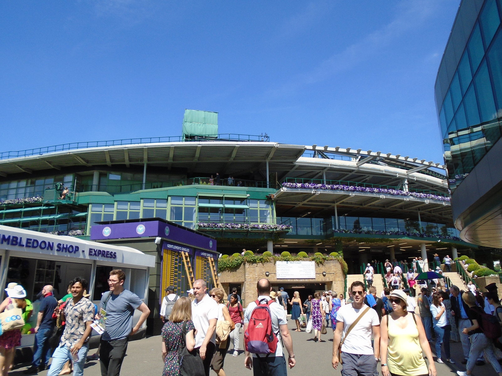 Il Centre Court di Wimbledon durante il torneo