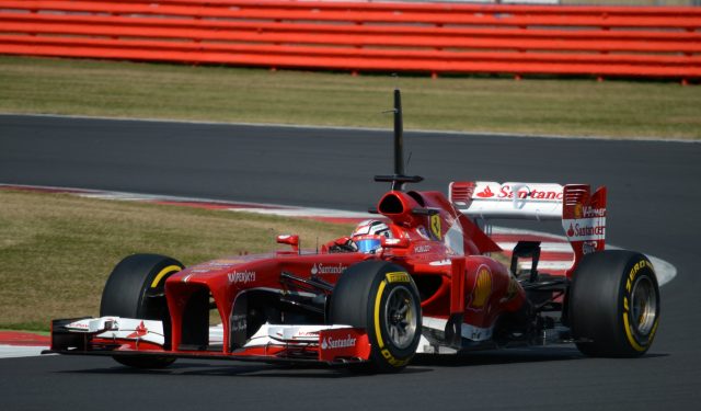 Ferrari di Formula 1 in pista a Silverstone