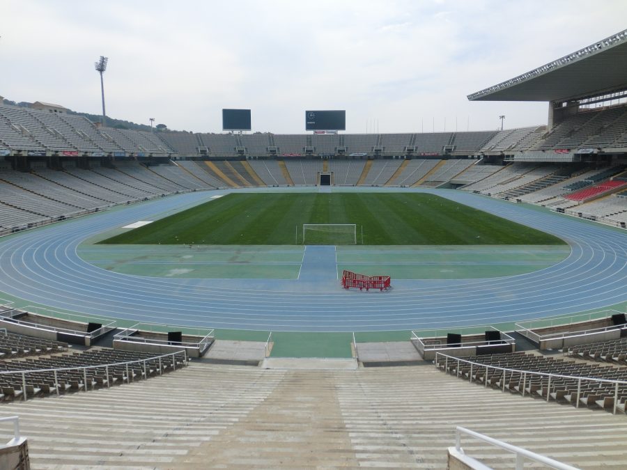 Estadi Olimpic Lluis Companys di Montjuic a Barcellona, arrivo delle prime tappe del Tour 2026