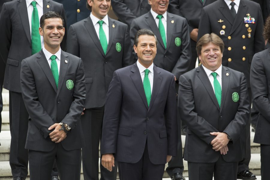 Rafael Márquez con la nazionale messicana durante un incontro istituzionale