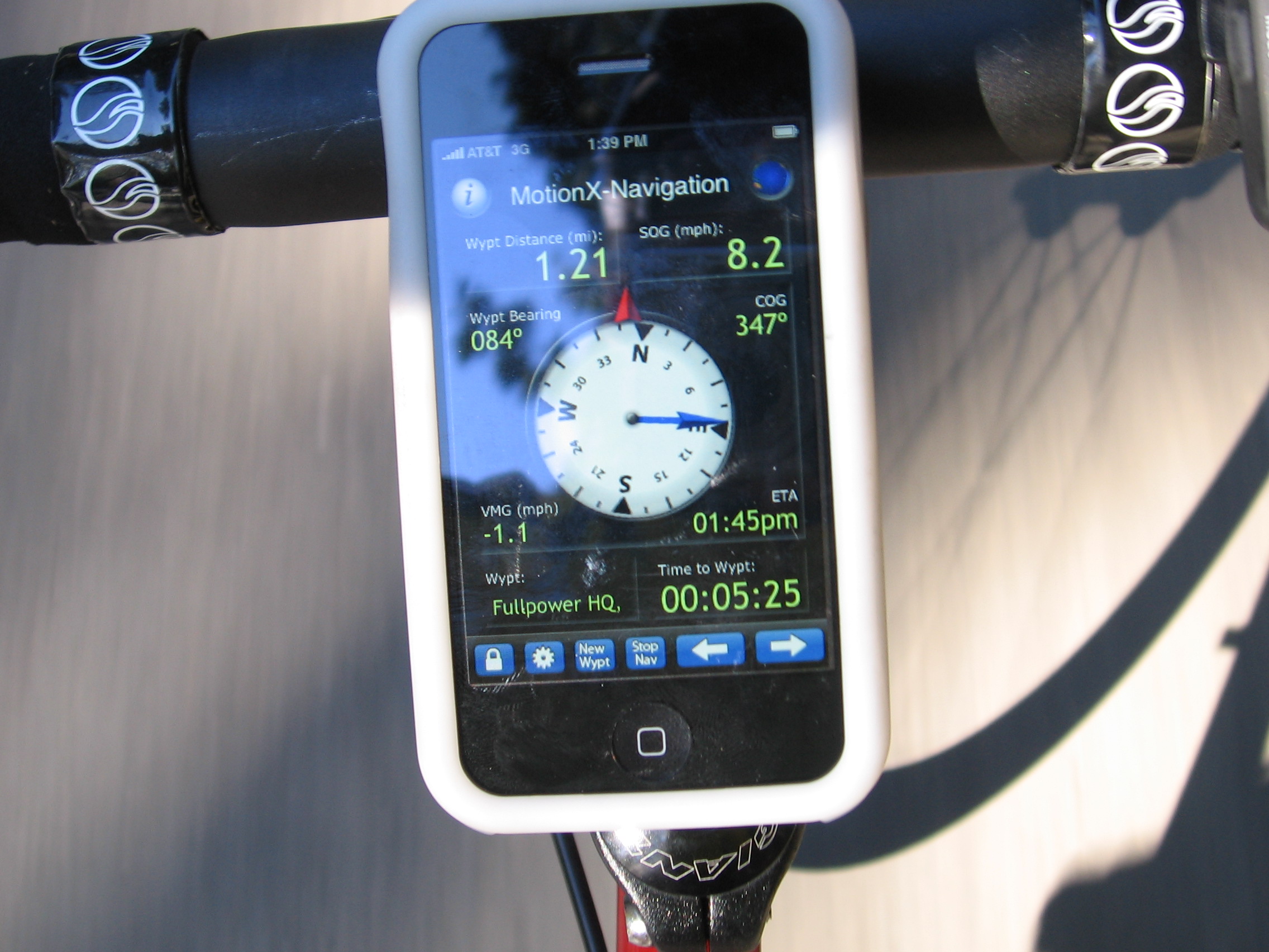 Dispositivo GPS montato su una bicicletta da strada
