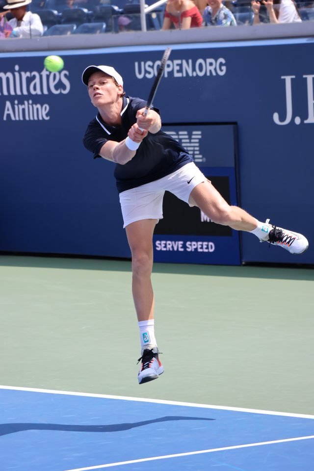 Jannik Sinner in allenamento prima di uno Slam