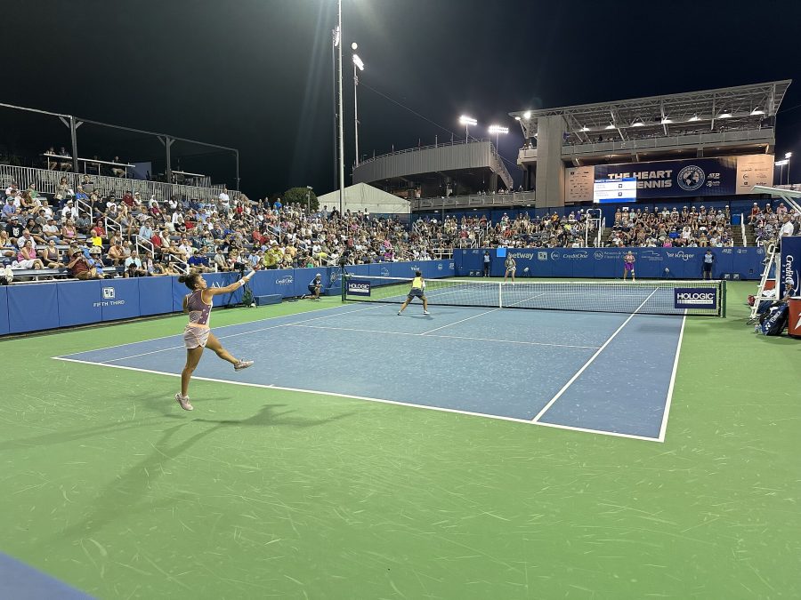 Jasmine Paolini in campo durante il Cincinnati Open 2024