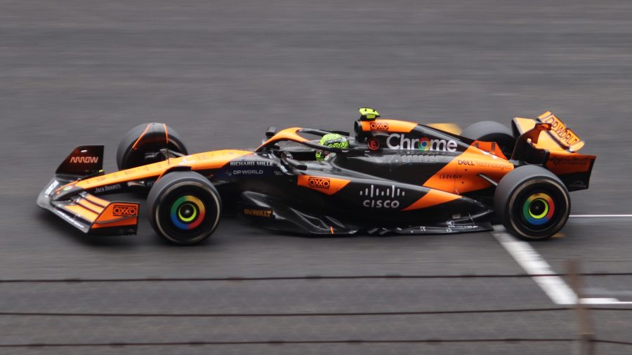 Lando Norris alla guida della McLaren in Formula 1