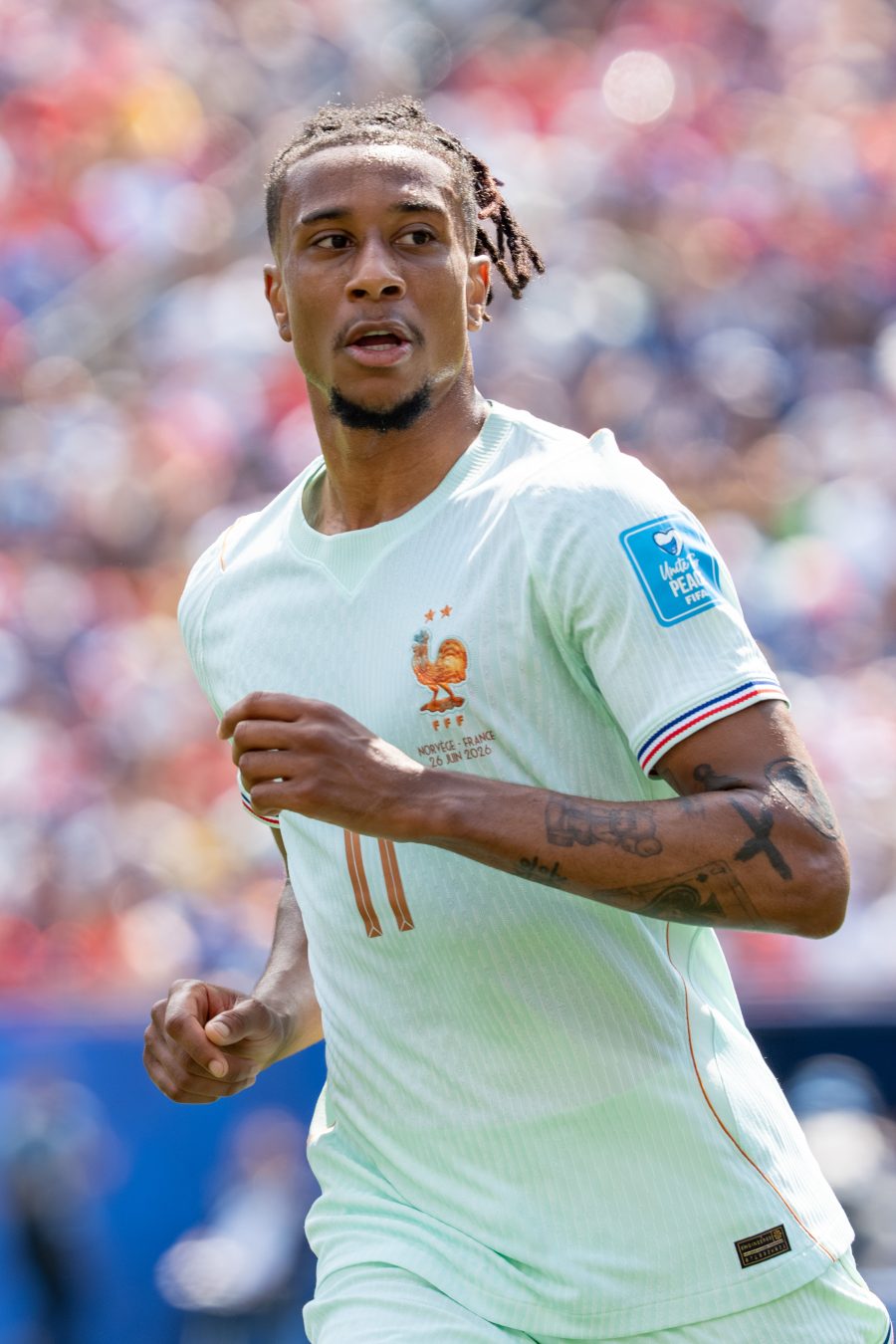 Michael Olise con la maglia della Francia durante il Mondiale 2026