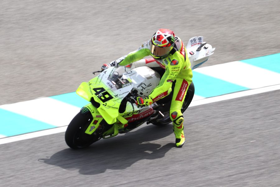 Fabio Di Giannantonio in pista con la Ducati del VR46 Racing Team