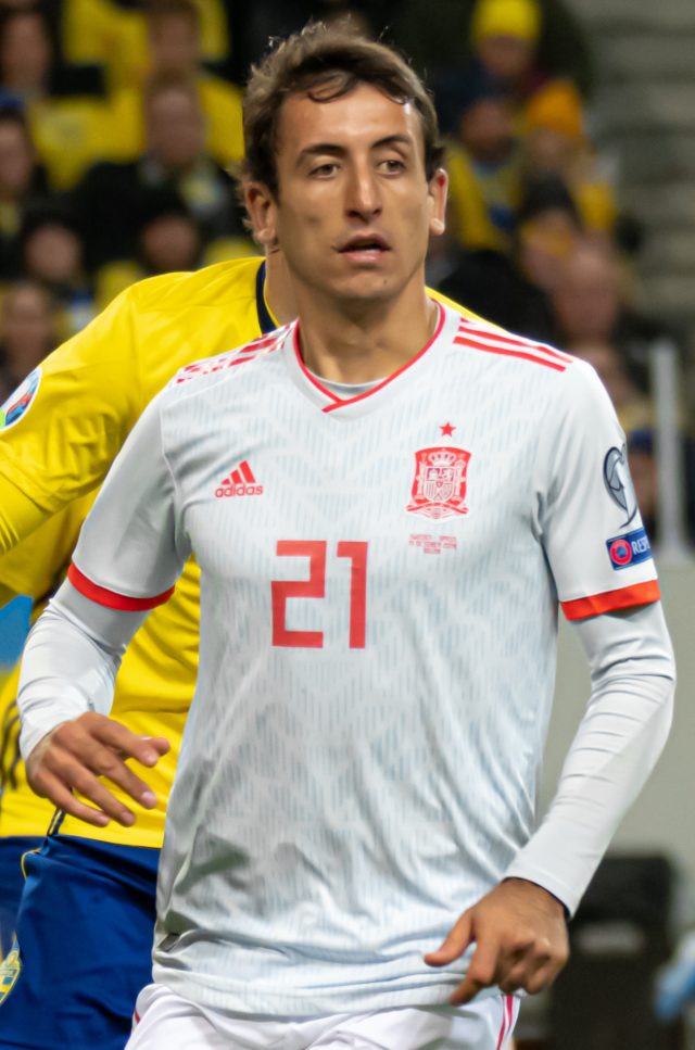 Mikel Oyarzabal con la maglia della Spagna