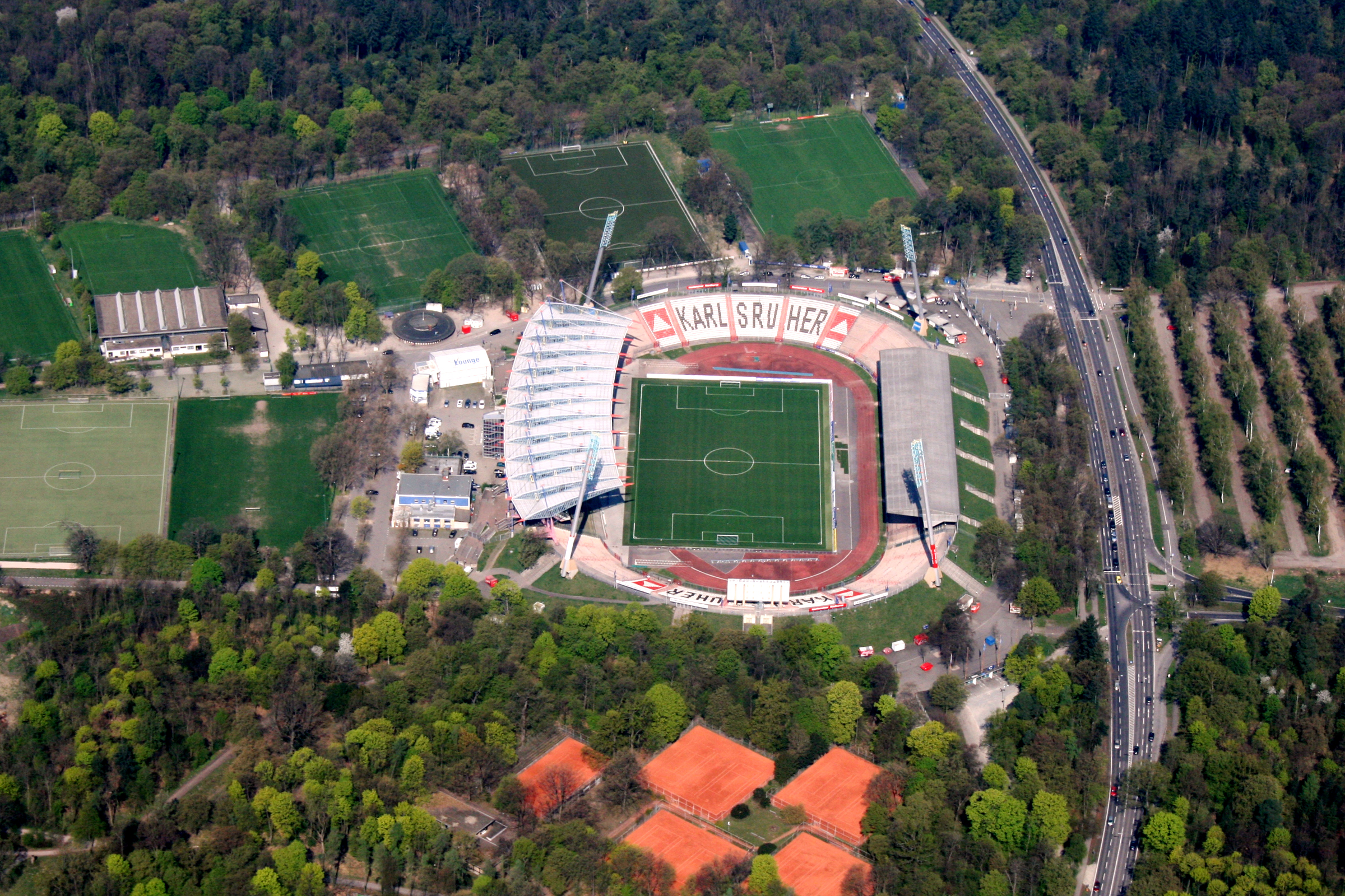 Veduta del Wildparkstadion di Karlsruhe