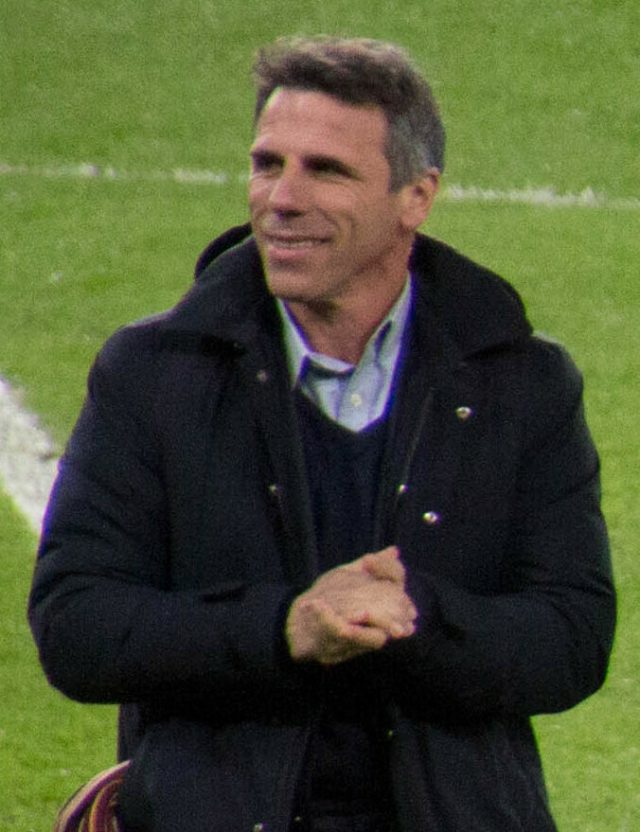 Gianfranco Zola nel 2018 durante una serata al Chelsea