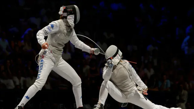 Arianna Errigo in azione nel fioretto femminile