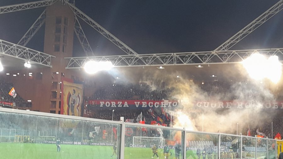 La Gradinata Nord del Genoa allo stadio Luigi Ferraris