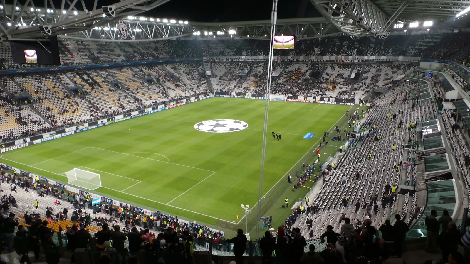 Allianz Stadium di Torino, contesto della trattativa Juventus per Kolo Muani