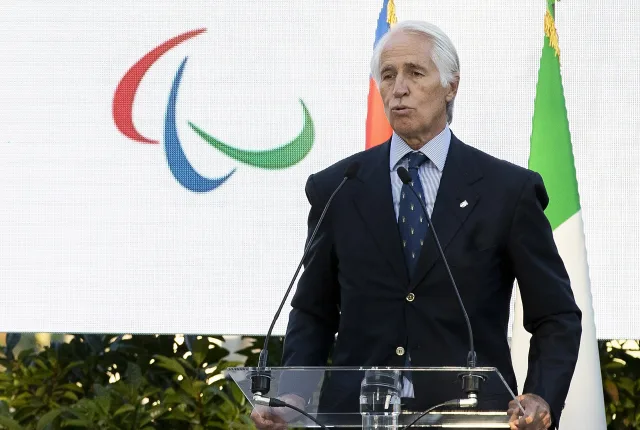 Giovanni Malagò durante un intervento istituzionale