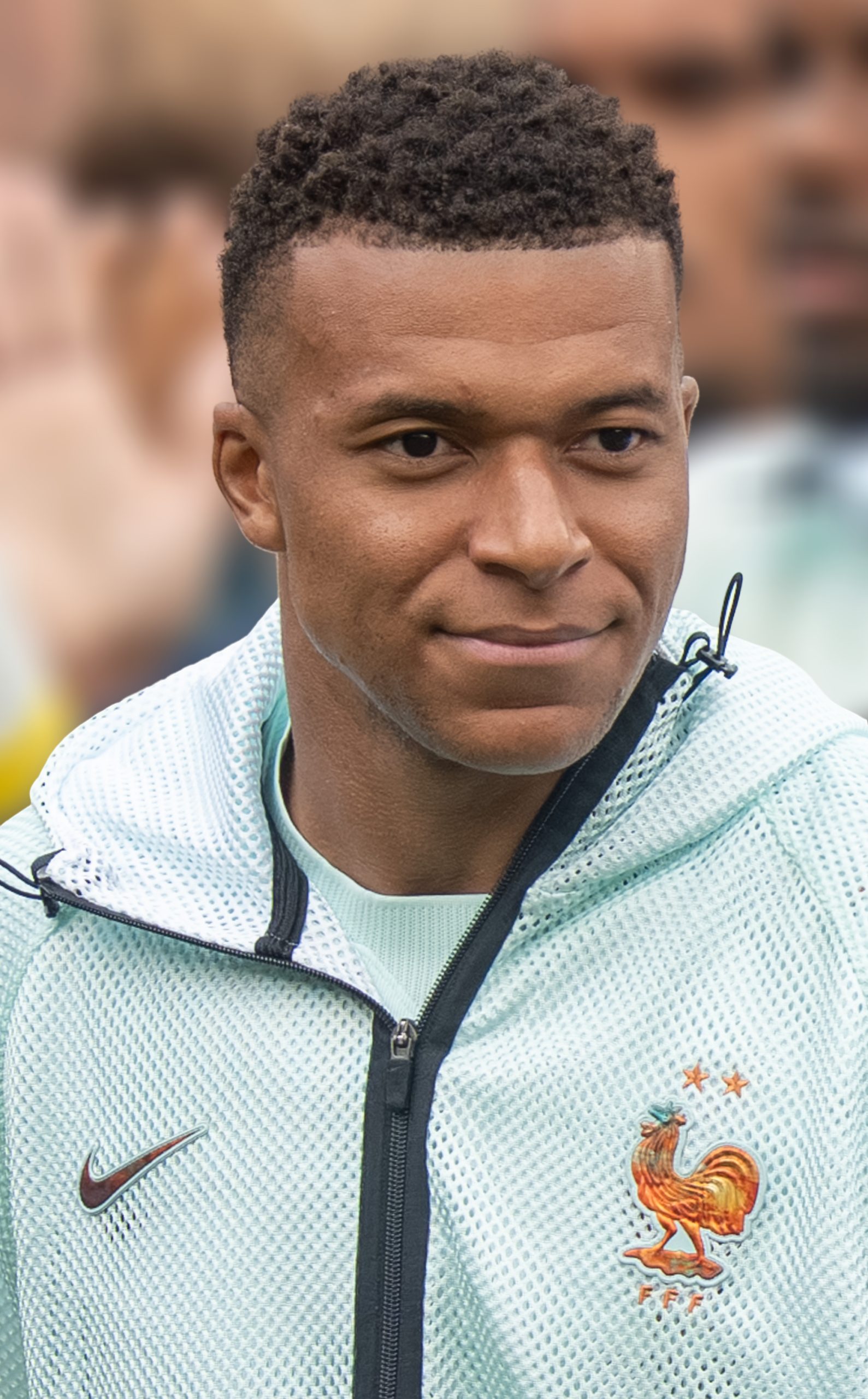 Kylian Mbappe con la tuta della Francia al Mondiale 2026