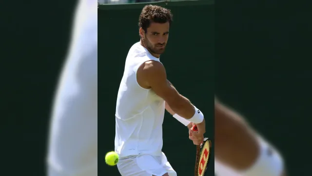 Andrea Pellegrino in campo, eliminato da Andrey Rublev a Bastad