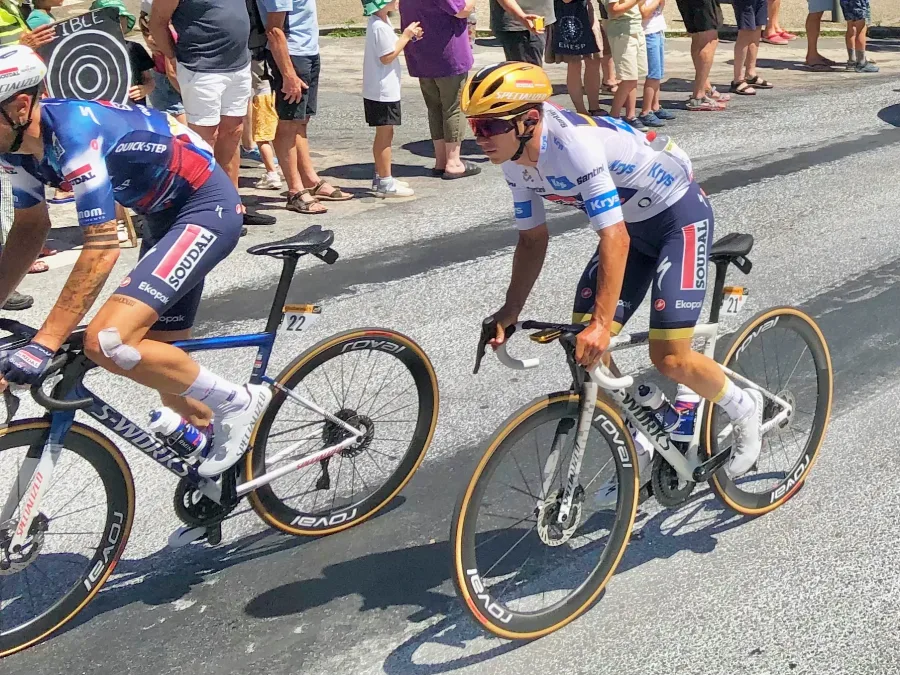 Remco Evenepoel in corsa al Tour de France