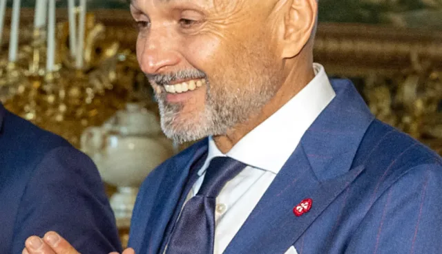 Luciano Spalletti durante un incontro istituzionale nel 2024