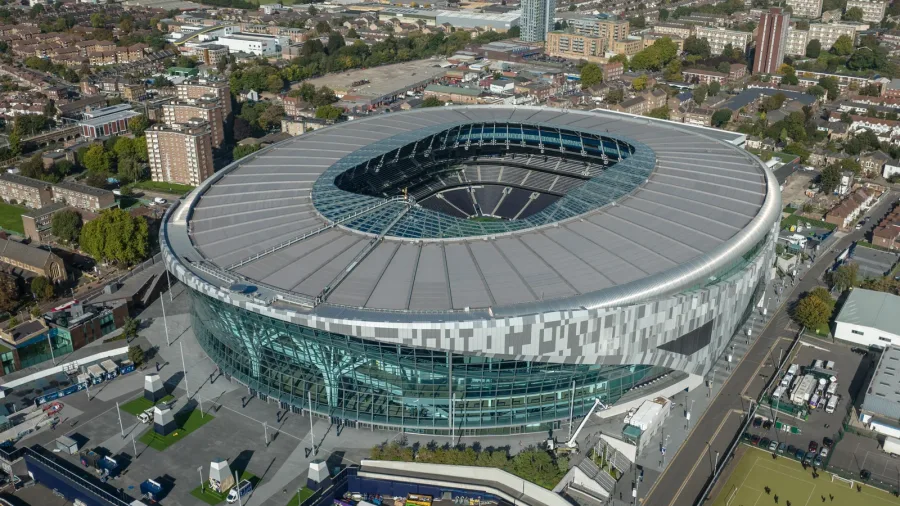 Vista aerea del Tottenham Hotspur Stadium a Londra