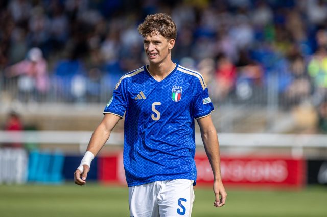 Andrea Natali in campo con la maglia dell’Italia Under 19