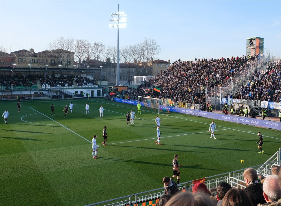 Lo stadio Pier Luigi Penzo durante una partita di Serie A del Venezia