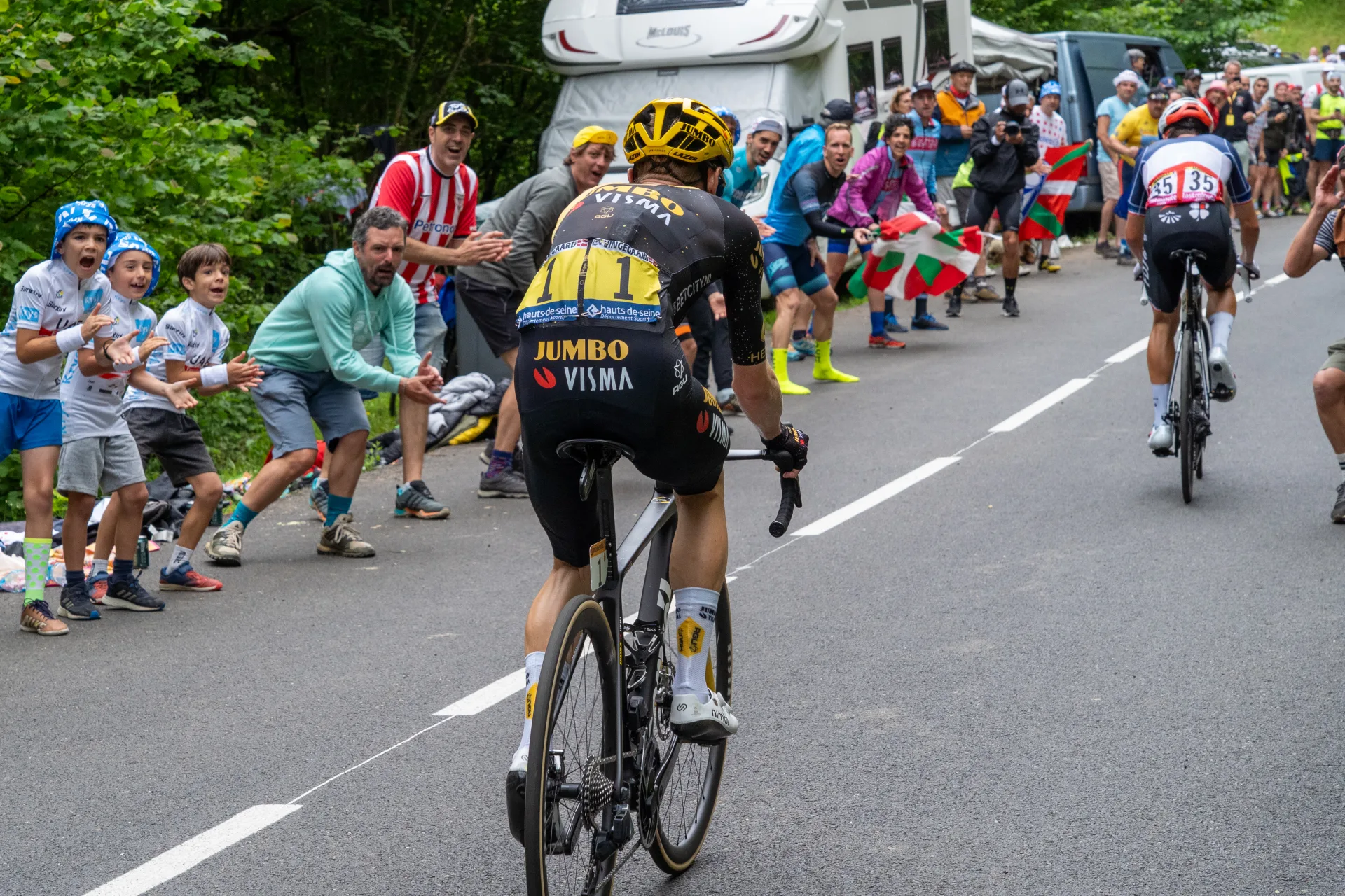 Jonas Vingegaard in salita durante il Tour de France
