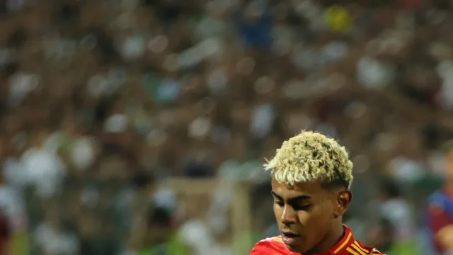 Lamine Yamal con la maglia della Spagna
