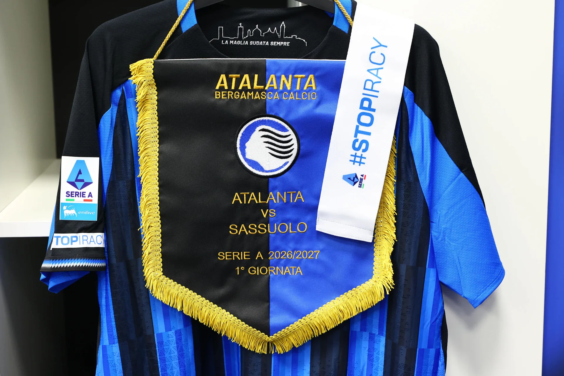 La maglia dell'Atalanta preparata per la sfida contro il Sassuolo