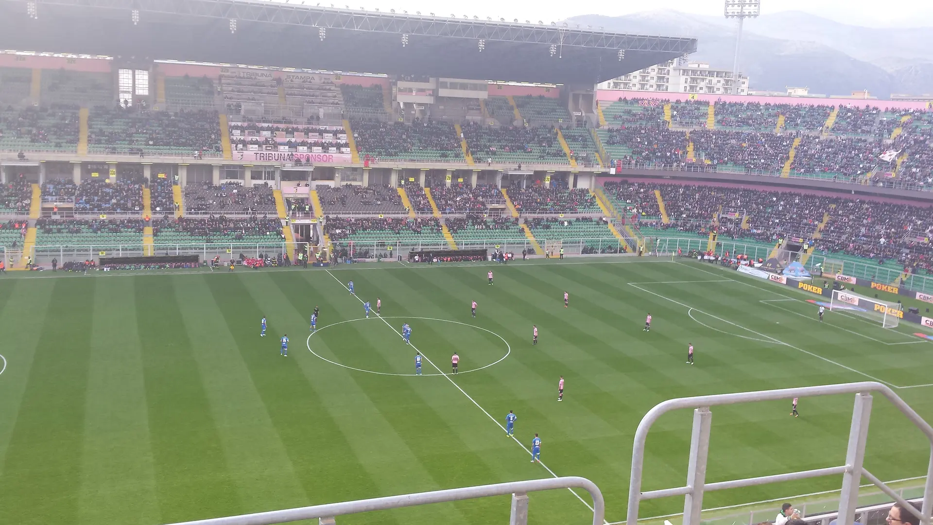 Veduta dello stadio Renzo Barbera durante una partita del Palermo