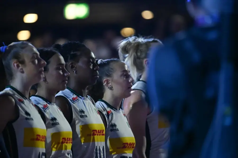 Le azzurre durante Italia-Francia agli Europei di volley femminile 2026