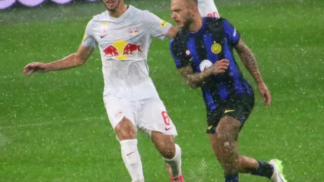 Federico Dimarco in azione con la maglia dell’Inter