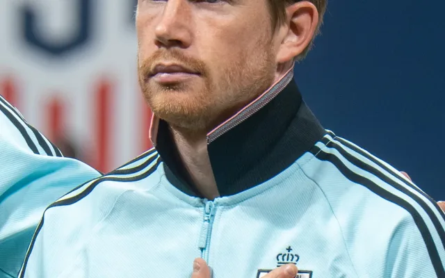 Kevin De Bruyne, doppietta in Napoli-Aris 6-2