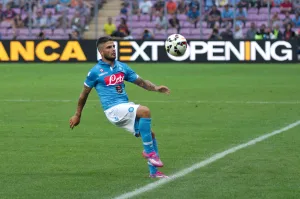 Lorenzo Insigne con la maglia del Napoli in azione