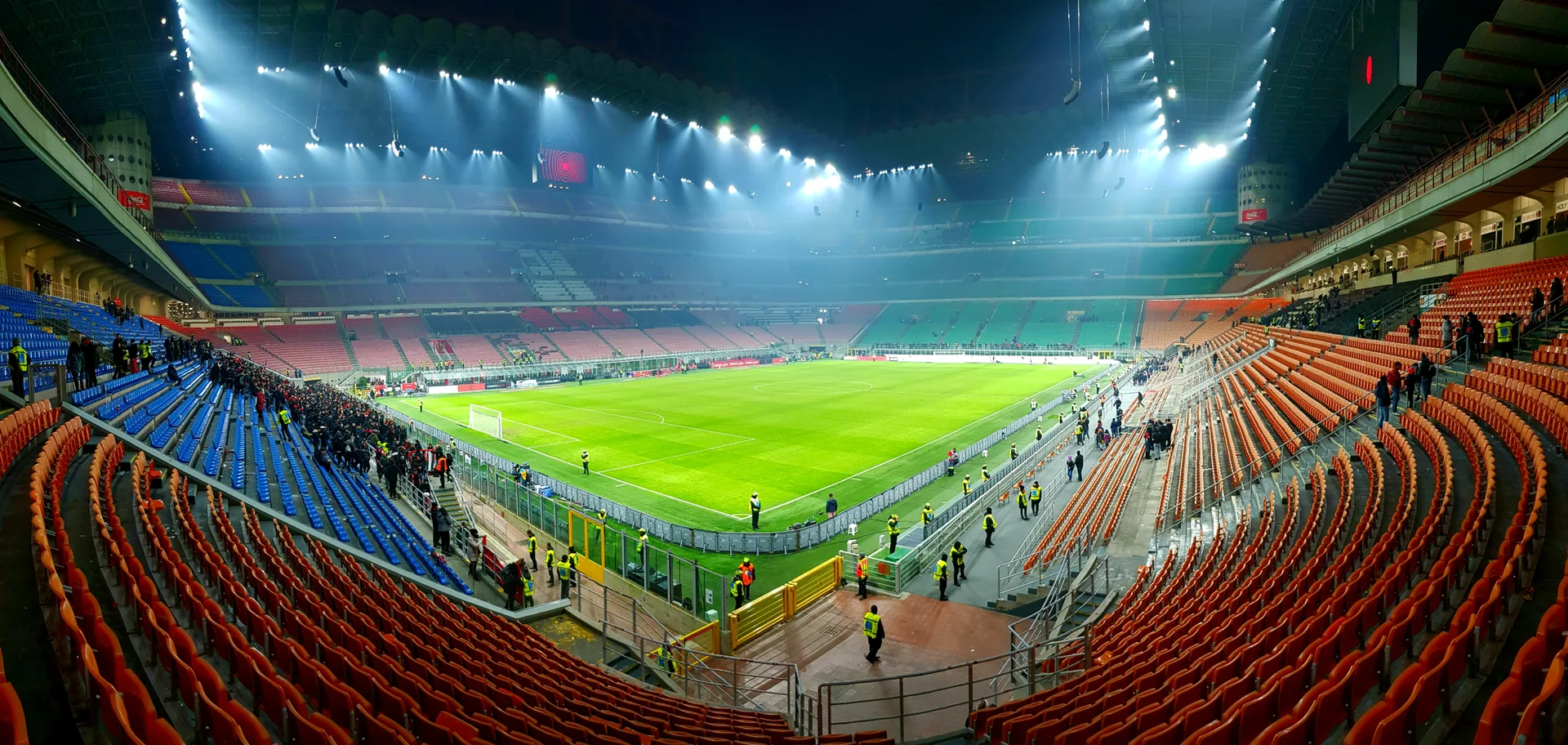 Veduta interna dello stadio San Siro, casa dell Inter